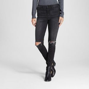 Black distressed 0/25 mossimo jeans high rise jeg